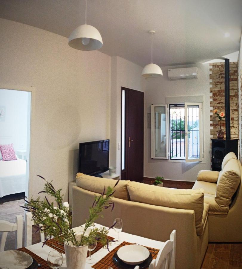 Casa Atardecer Apartman Zahara De La Sierra Kültér fotó